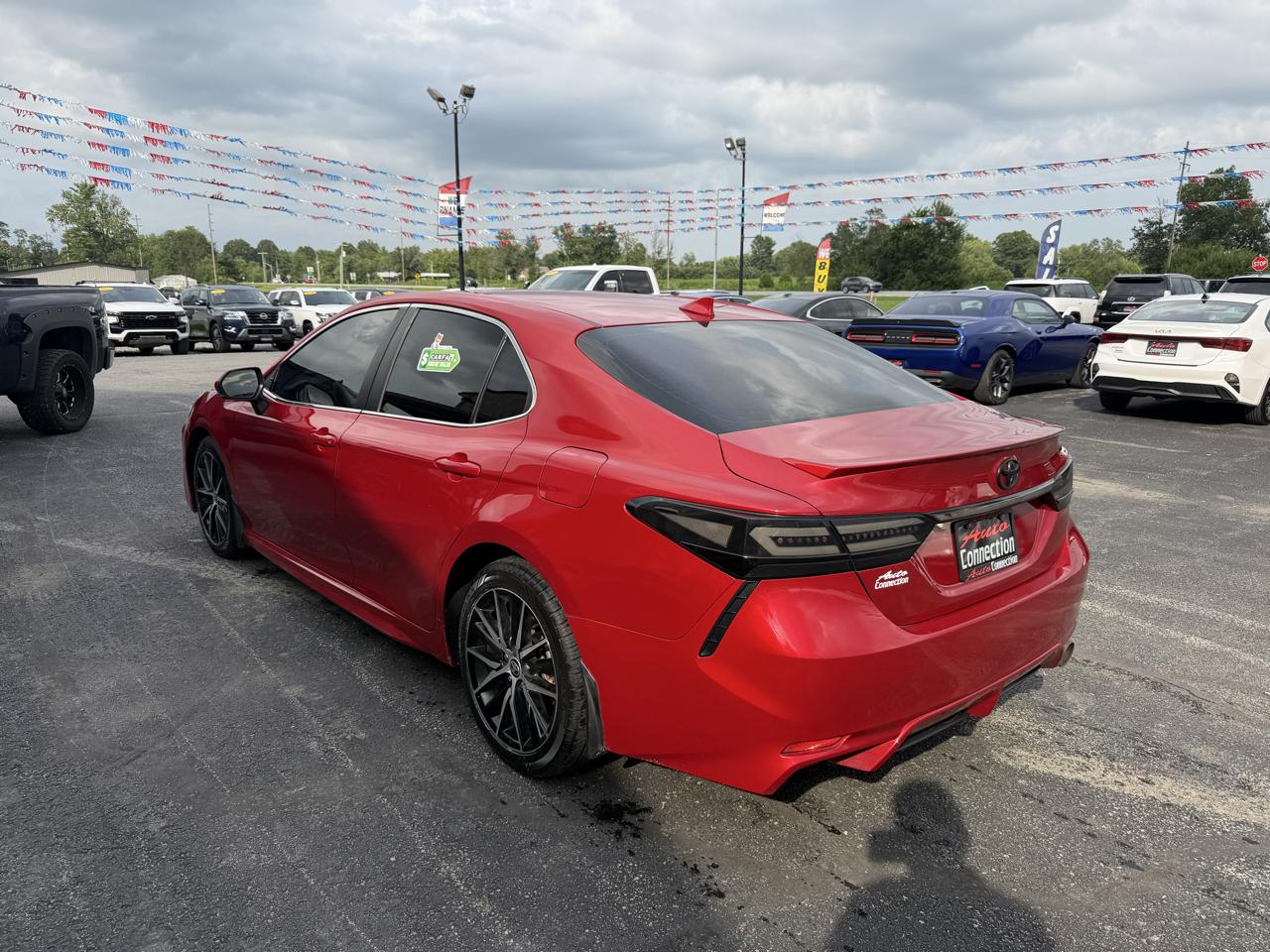 Toyota Camry SE Auto AWD (Natl) 2022