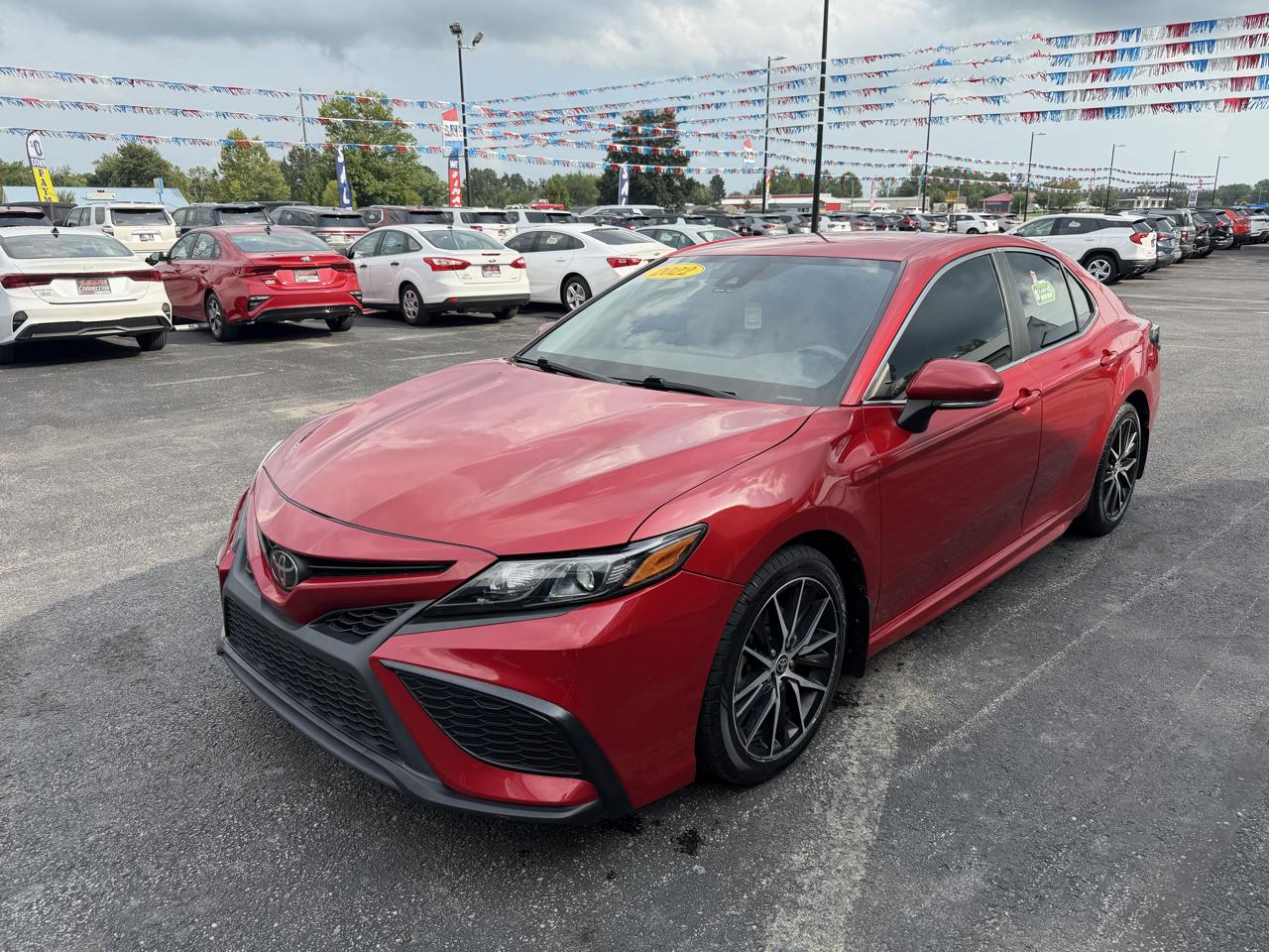 Toyota Camry SE Auto AWD (Natl) 2022