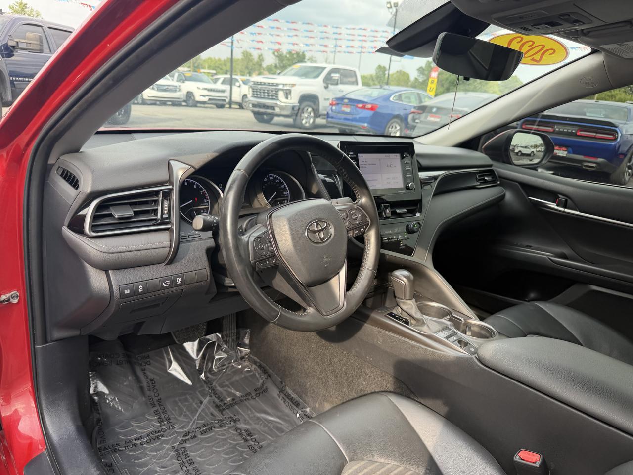 Toyota Camry SE Auto AWD (Natl) 2022