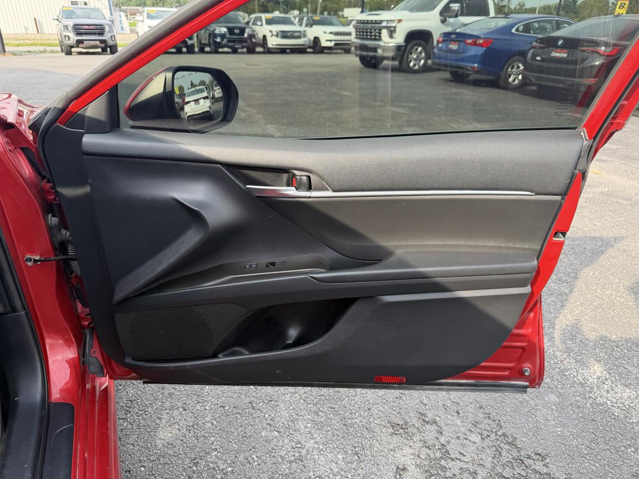Toyota Camry SE Auto AWD (Natl) 2022