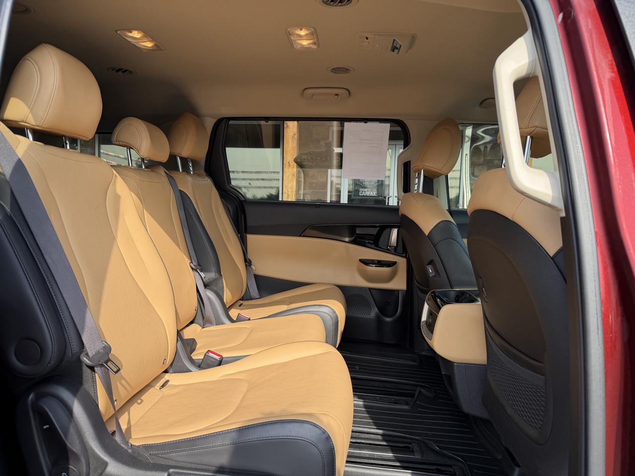 Kia Carnival EX FWD 2022