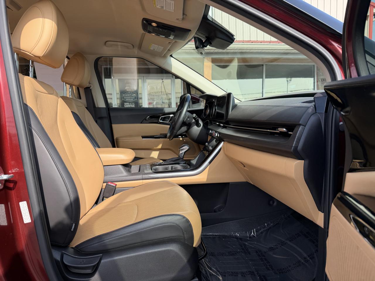 Kia Carnival EX FWD 2022
