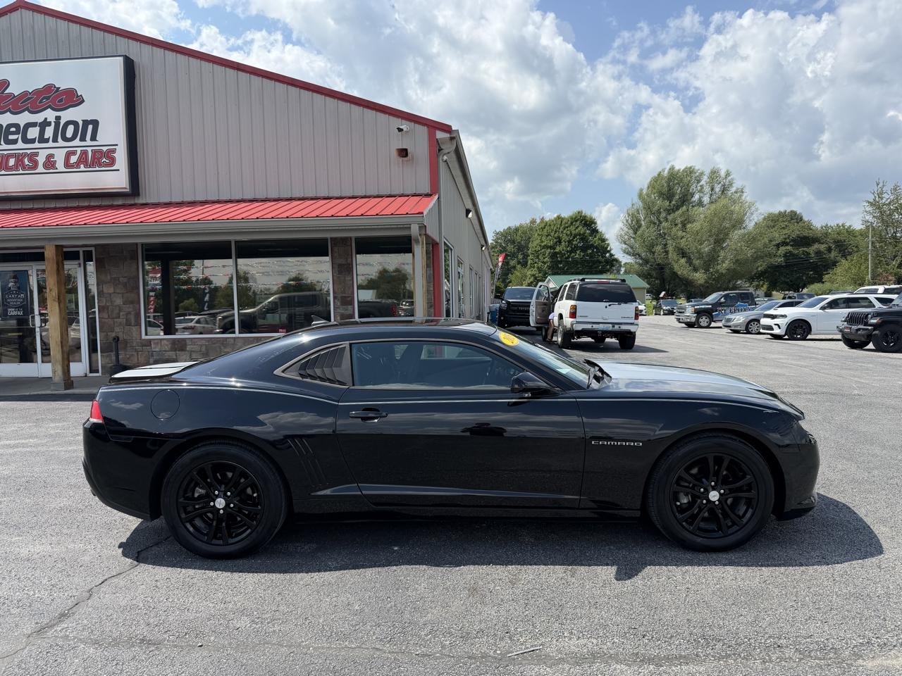 Chevrolet Camaro 2dr Cpe LS w/2LS 2015
