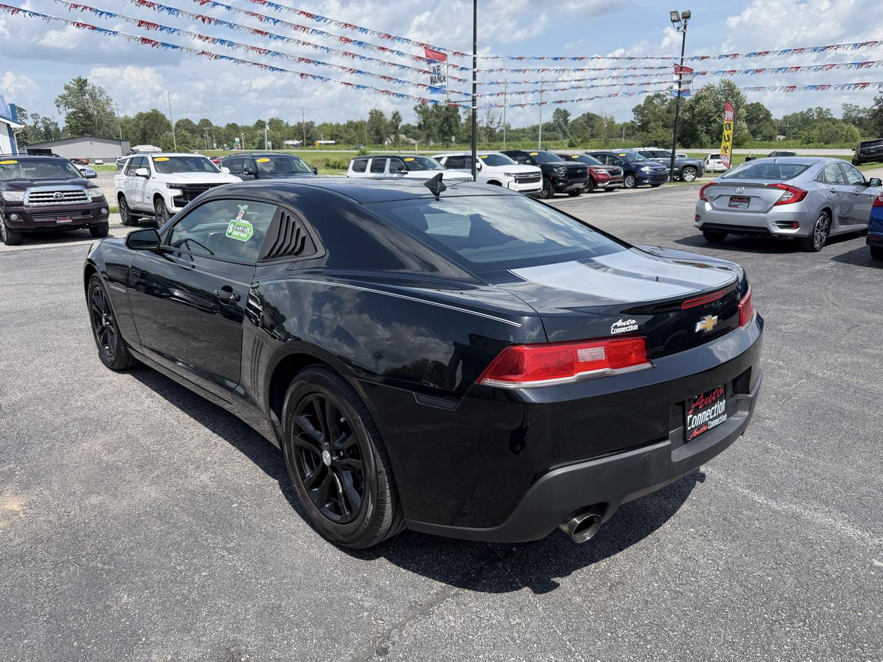 Chevrolet Camaro 2dr Cpe LS w/2LS 2015