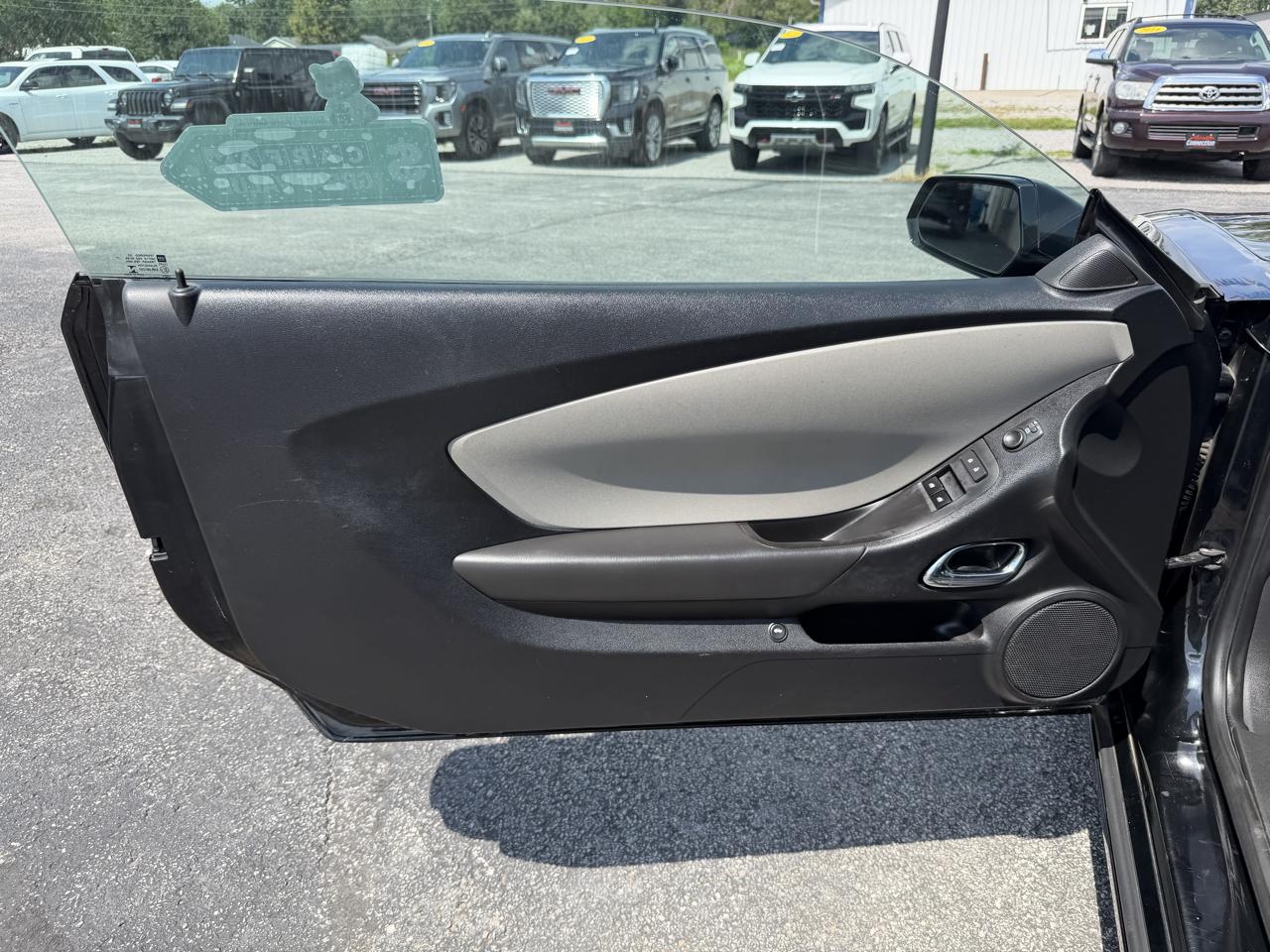 Chevrolet Camaro 2dr Cpe LS w/2LS 2015