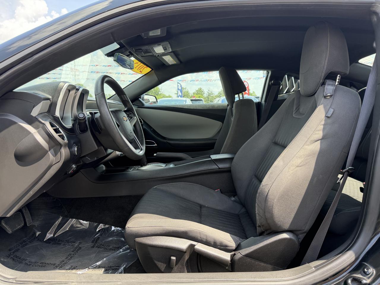 Chevrolet Camaro 2dr Cpe LS w/2LS 2015