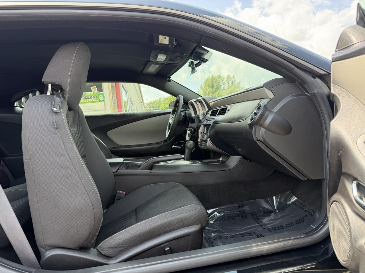 Chevrolet Camaro 2dr Cpe LS w/2LS 2015