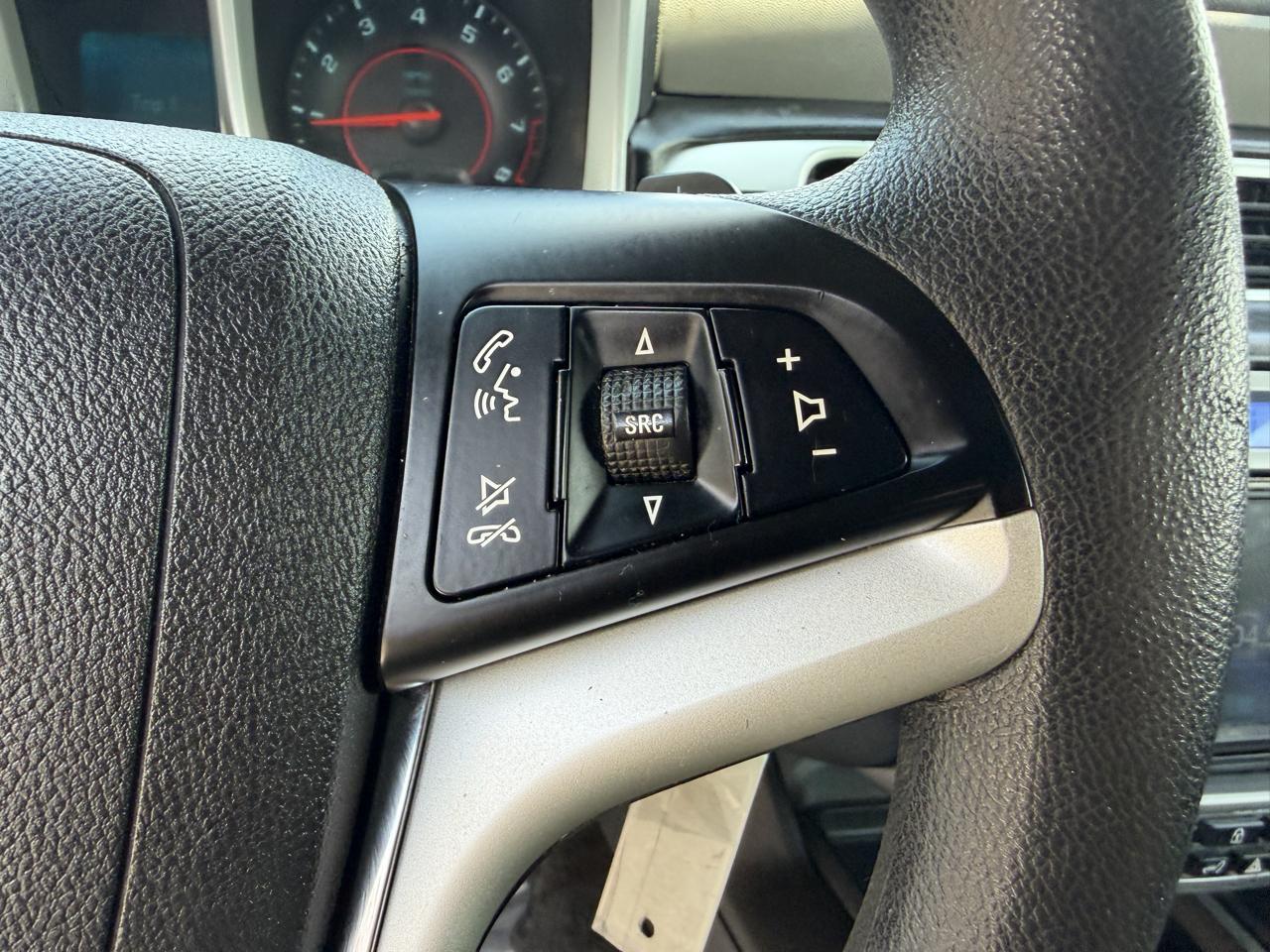 Chevrolet Camaro 2dr Cpe LS w/2LS 2015