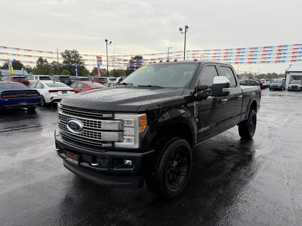 Ford Super Duty F-250 SRW 4WD Crew Cab 156" Platinum 2017