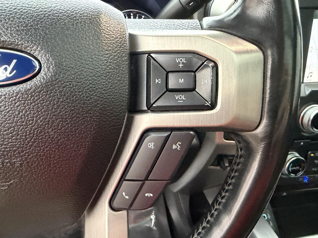 Ford Super Duty F-250 SRW 4WD Crew Cab 156" Platinum 2017