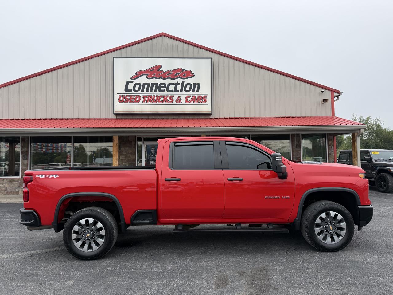 Chevrolet Silverado 2500HD 4WD Crew Cab 159" Custom 2024