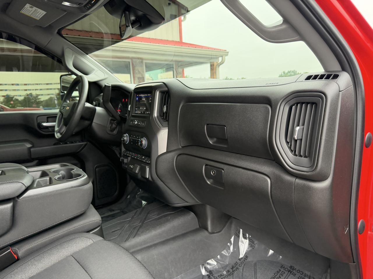 Chevrolet Silverado 2500HD 4WD Crew Cab 159" Custom 2024