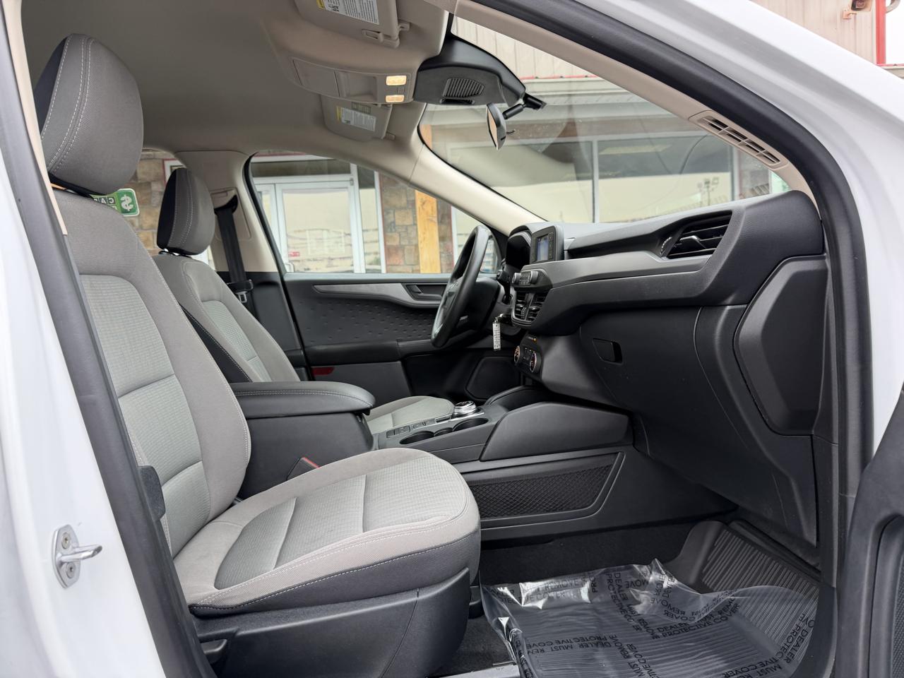 Ford Escape S FWD 2020