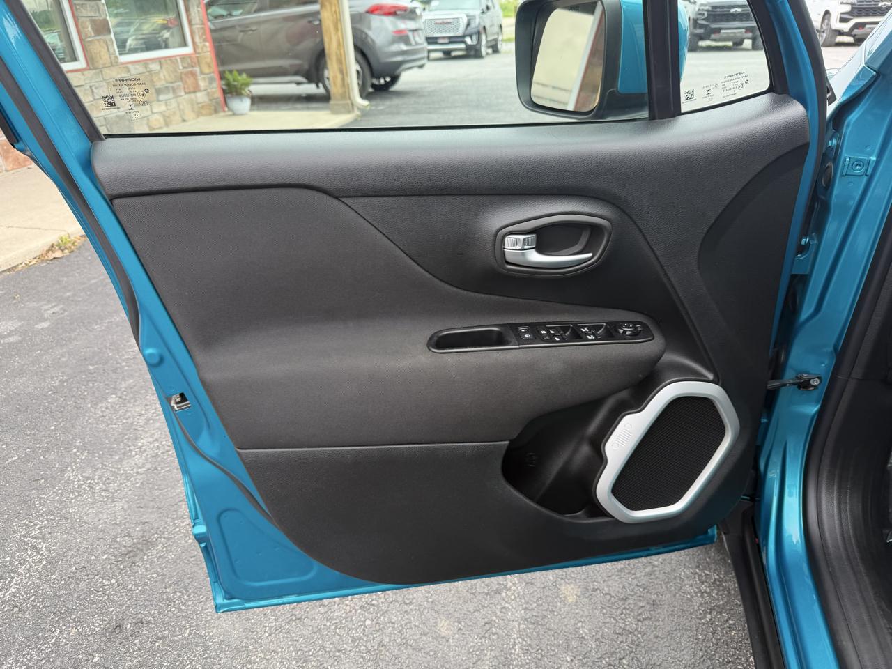 Jeep Renegade Latitude FWD 2019