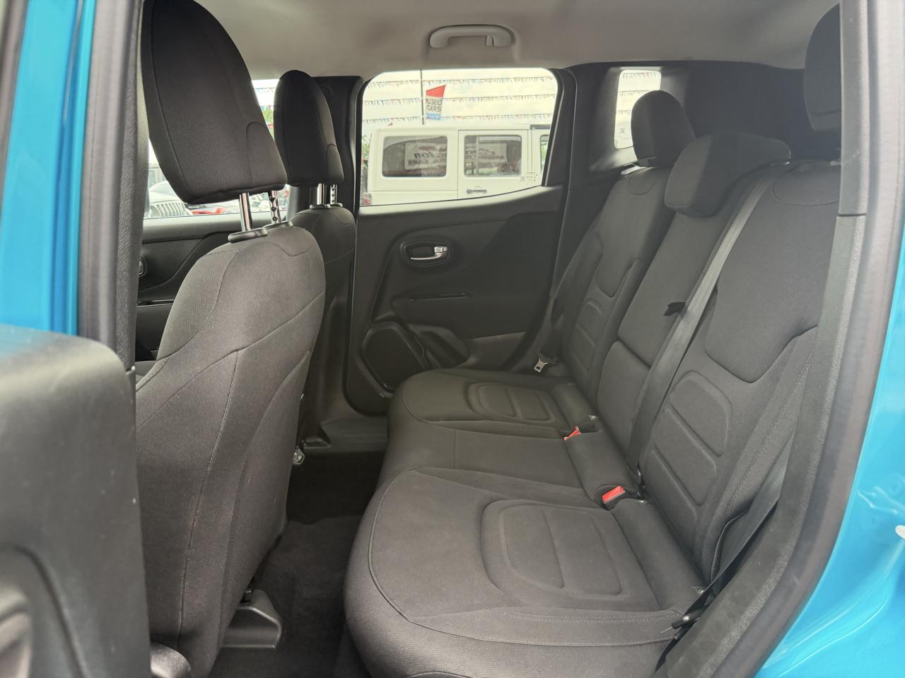 Jeep Renegade Latitude FWD 2019