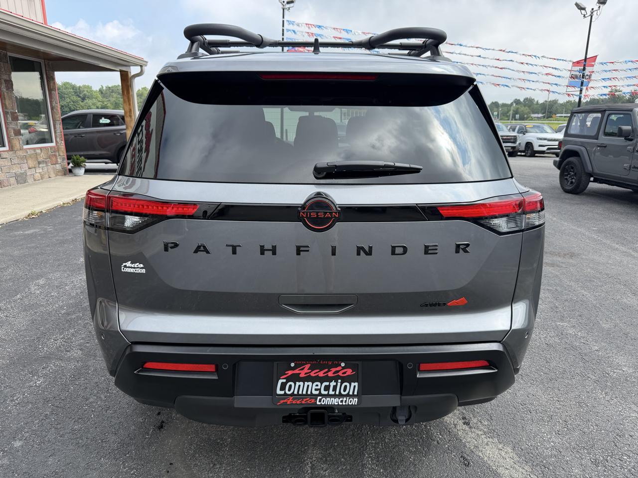 Nissan Pathfinder Rock Creek 4WD 2026