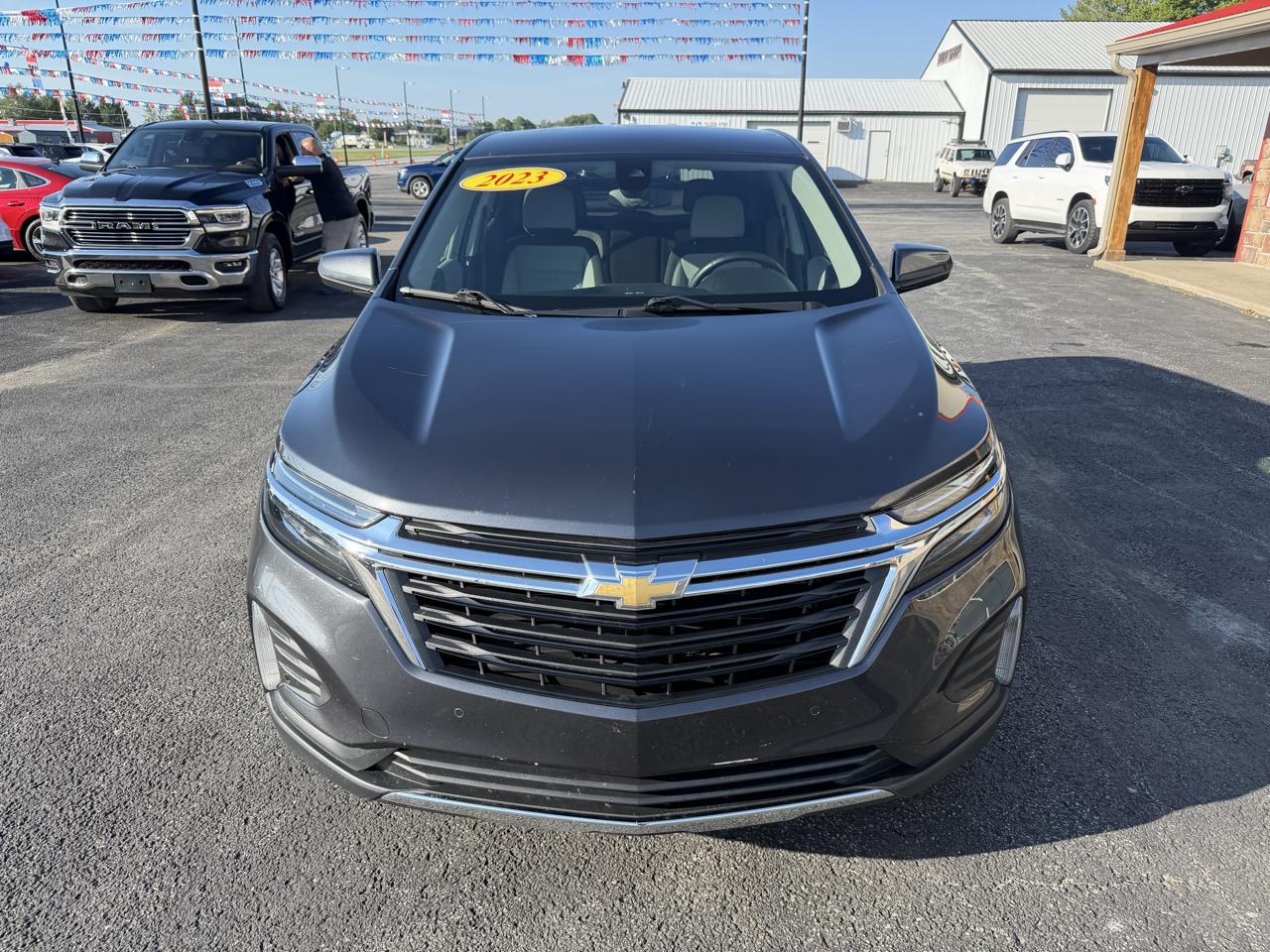 Chevrolet Equinox FWD 4dr LT w/2FL 2023