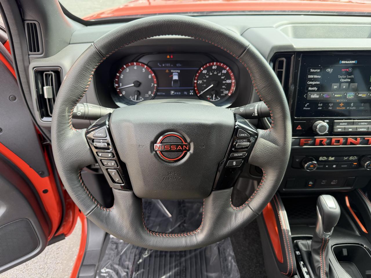Nissan Frontier Crew Cab 4x4 PRO-4X 2025