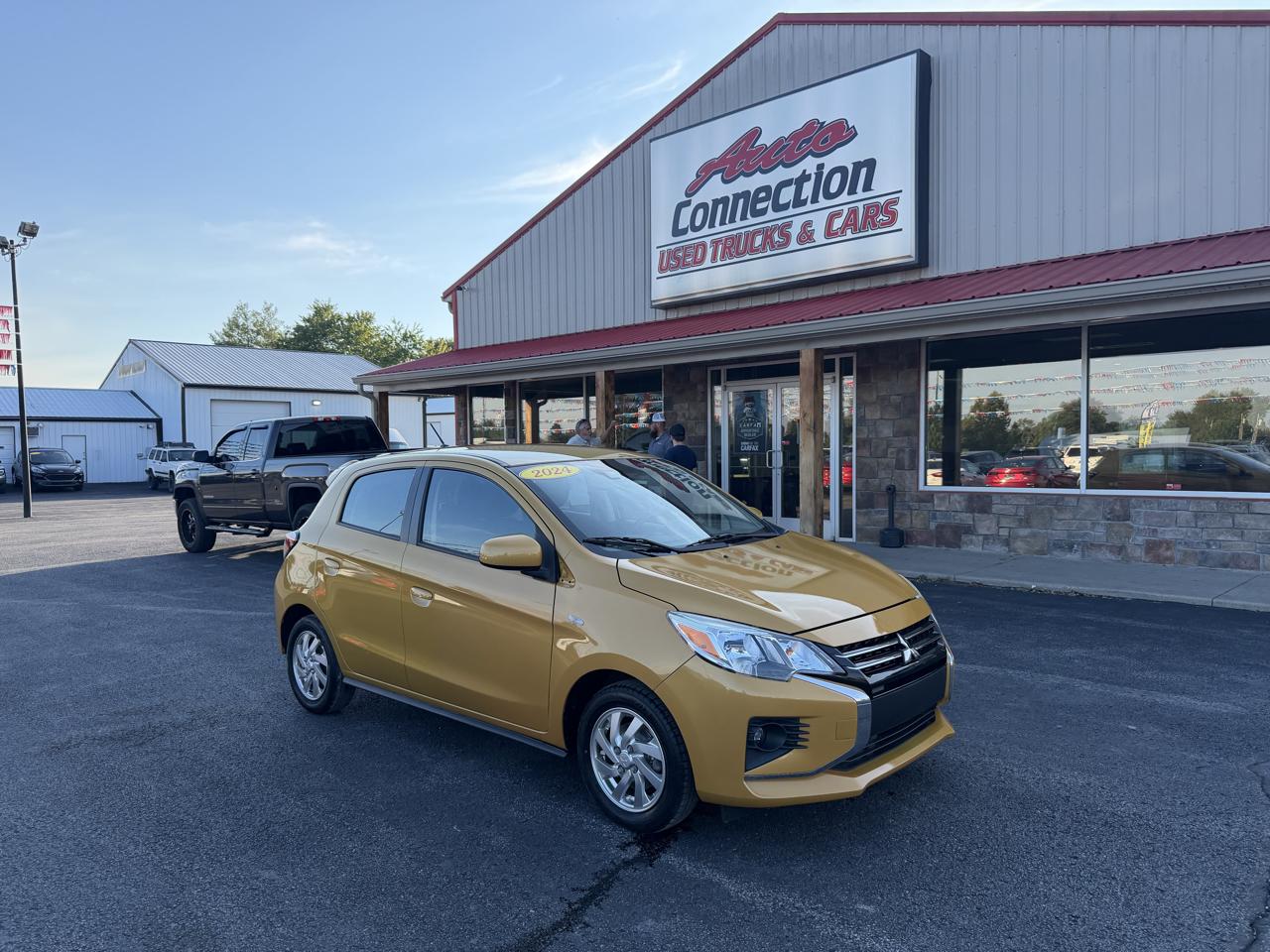 2024 Mitsubishi Mirage ES CVT