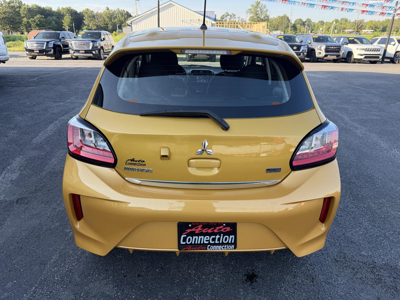 Mitsubishi Mirage ES CVT 2024