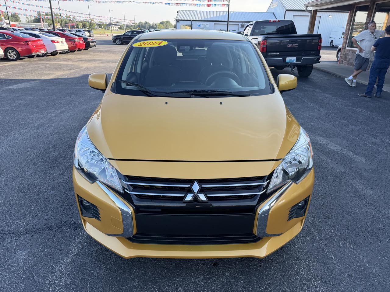 Mitsubishi Mirage ES CVT 2024