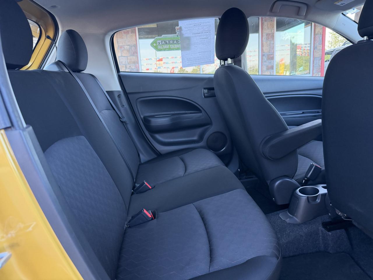 Mitsubishi Mirage ES CVT 2024