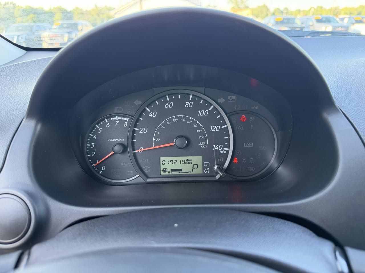 Mitsubishi Mirage ES CVT 2024