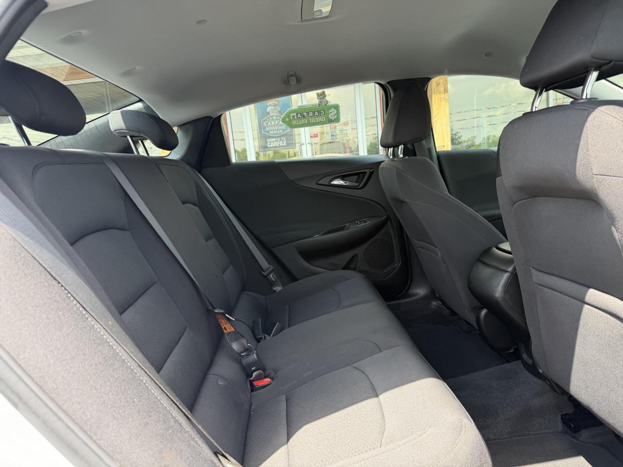 Chevrolet Malibu 4dr Sdn LS w/1FL 2022