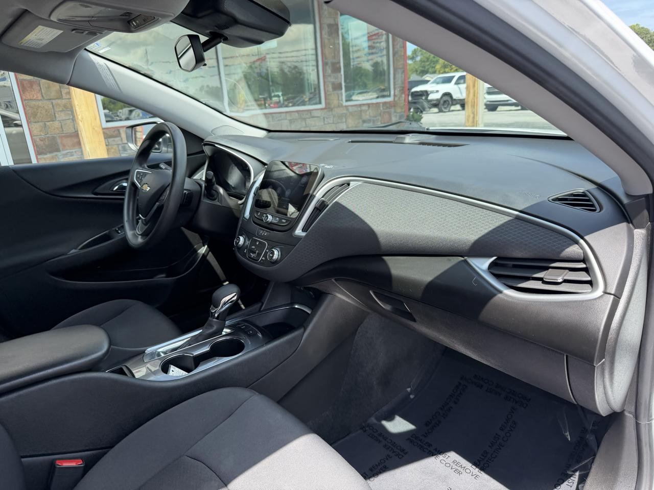 Chevrolet Malibu 4dr Sdn LS w/1FL 2022