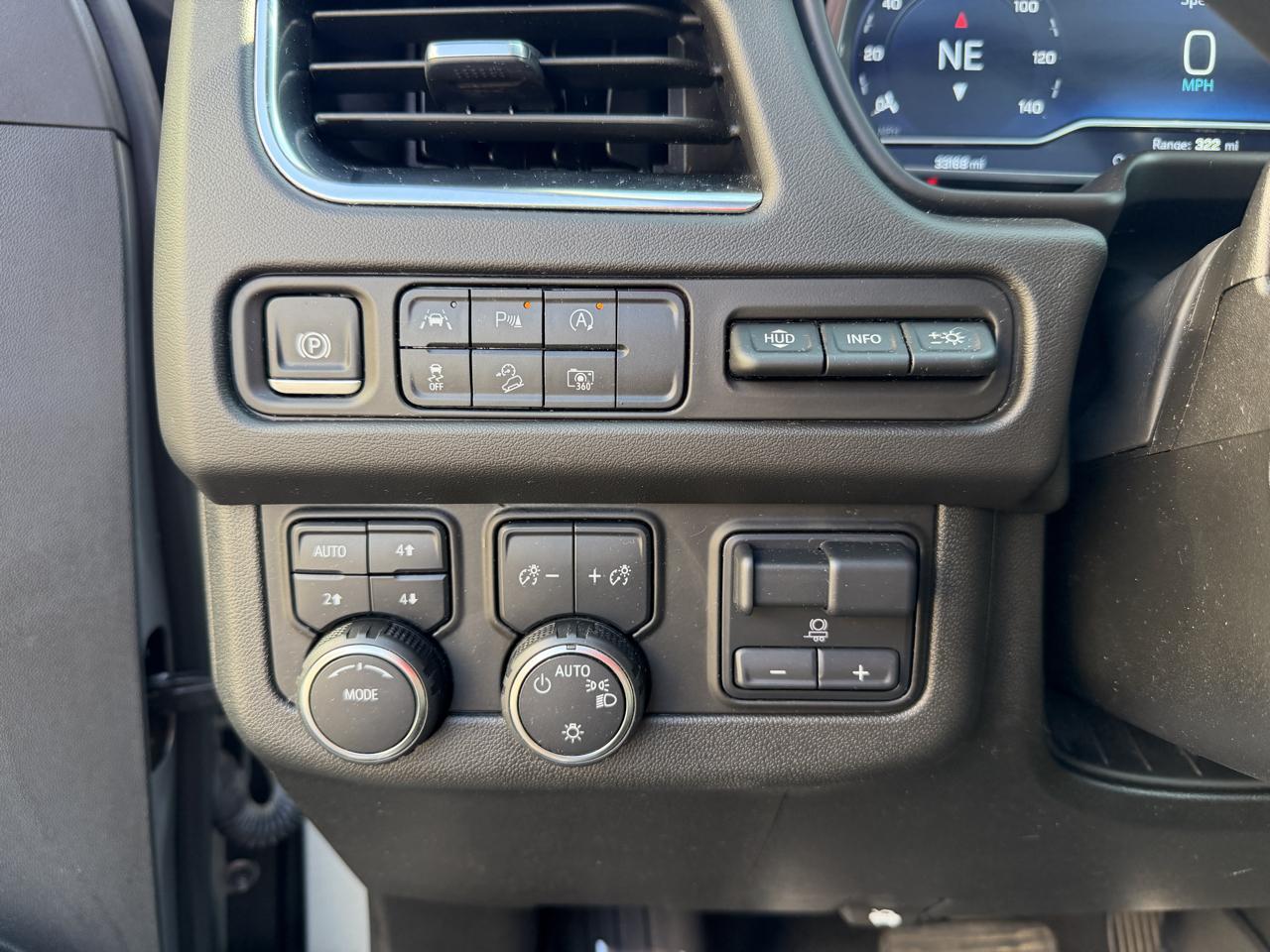 Chevrolet Tahoe 4WD 4dr High Country 2024