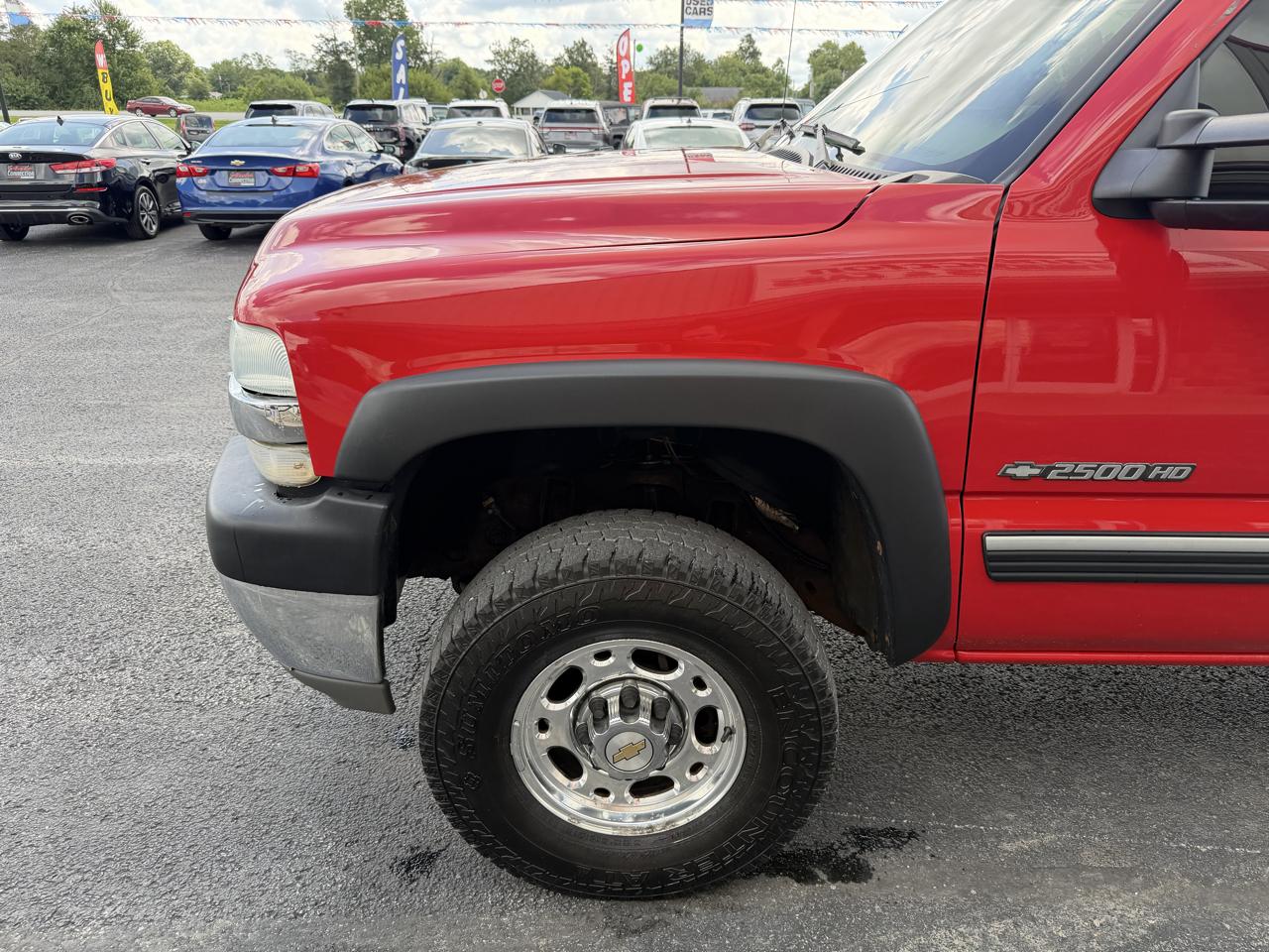 Chevrolet Silverado 2500HD Ext Cab 143.5" WB 4WD LS 2002