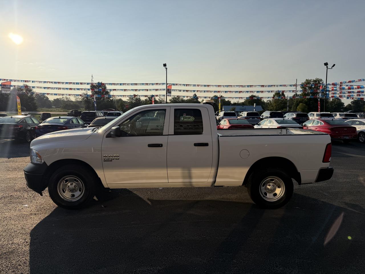 RAM 1500 Classic Tradesman 4x4 Quad Cab 6'4" Box 2021