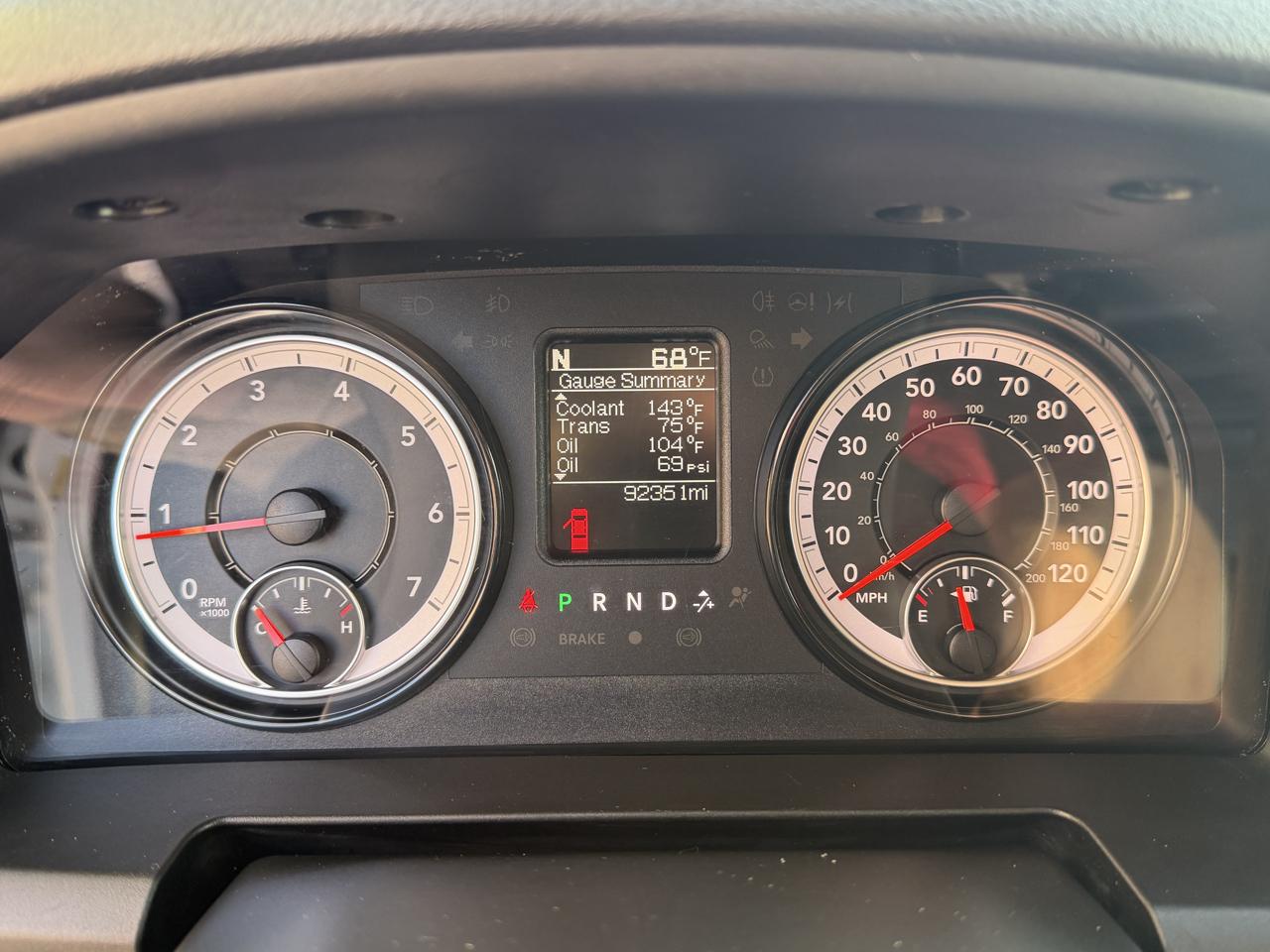 RAM 1500 Classic Tradesman 4x4 Quad Cab 6'4" Box 2021