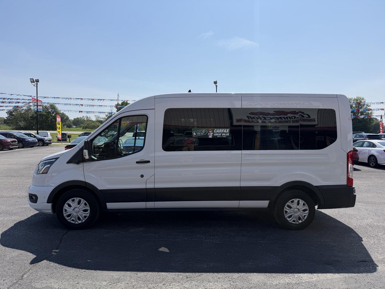 Ford Transit Passenger Wagon T-350 148" Med Roof XLT RWD 2023
