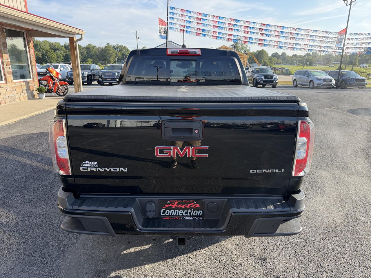 GMC Canyon 4WD Crew Cab 128.3" Denali 2019