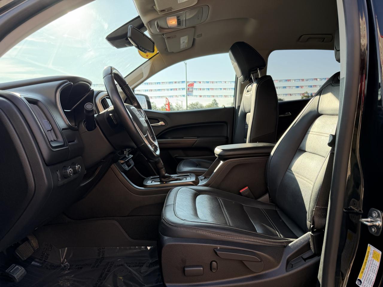 GMC Canyon 4WD Crew Cab 128.3" Denali 2019