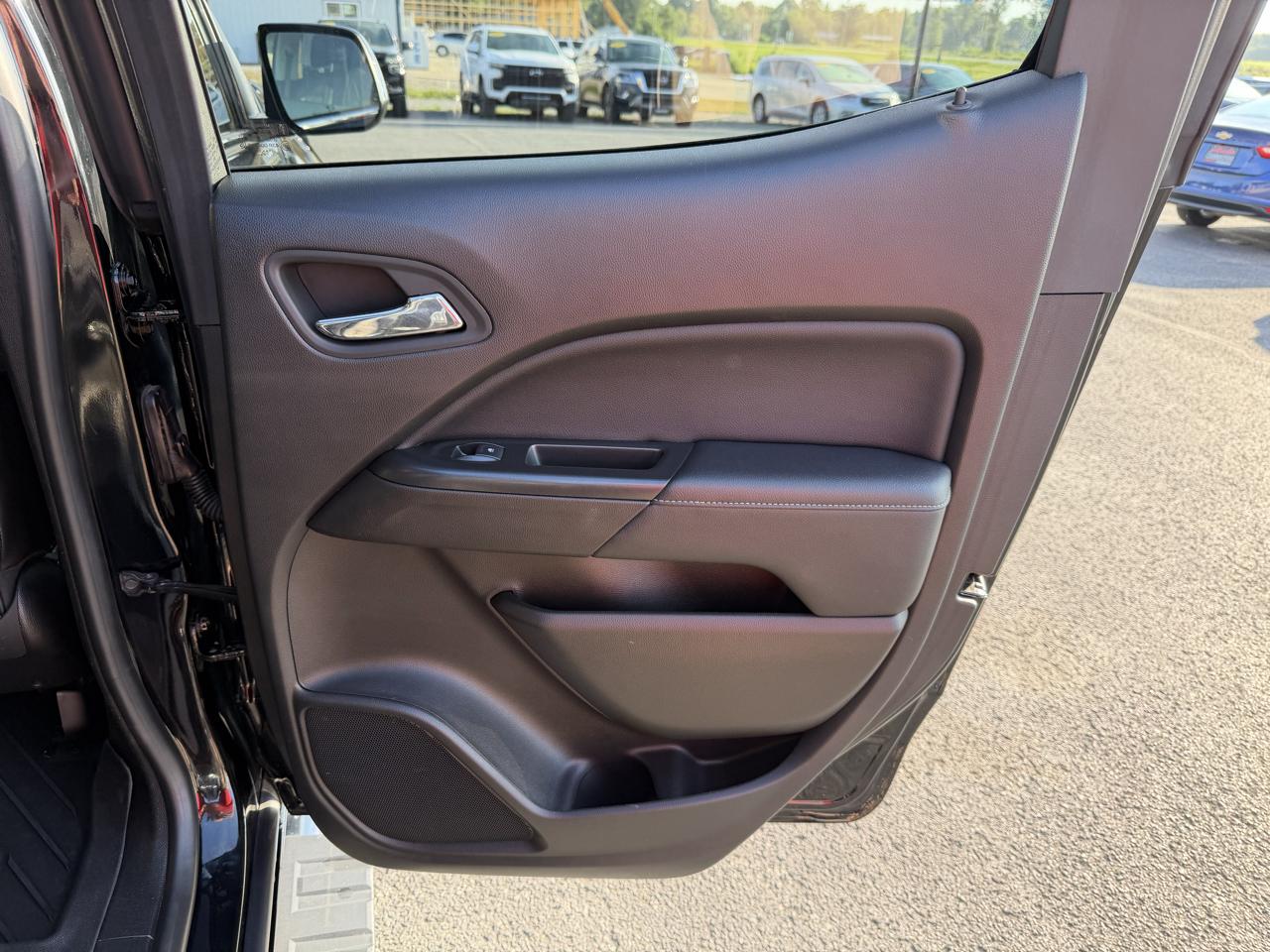GMC Canyon 4WD Crew Cab 128.3" Denali 2019