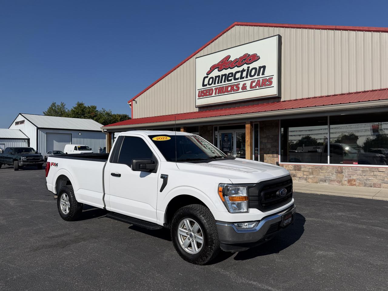 Ford F-150 4WD Reg Cab 141" XL 2022