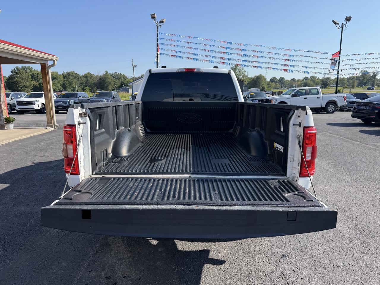 Ford F-150 4WD Reg Cab 141" XL 2022