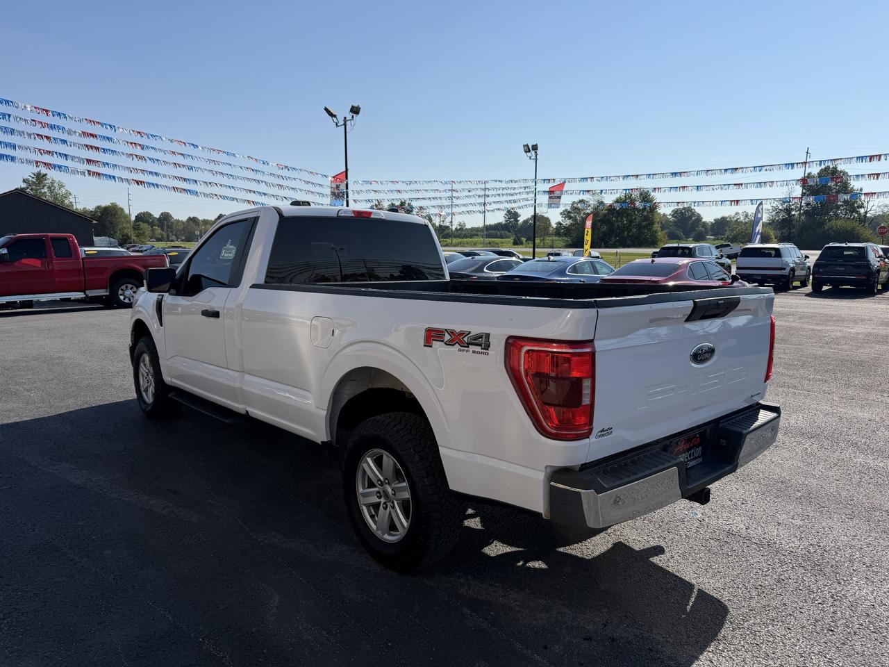 Ford F-150 4WD Reg Cab 141" XL 2022