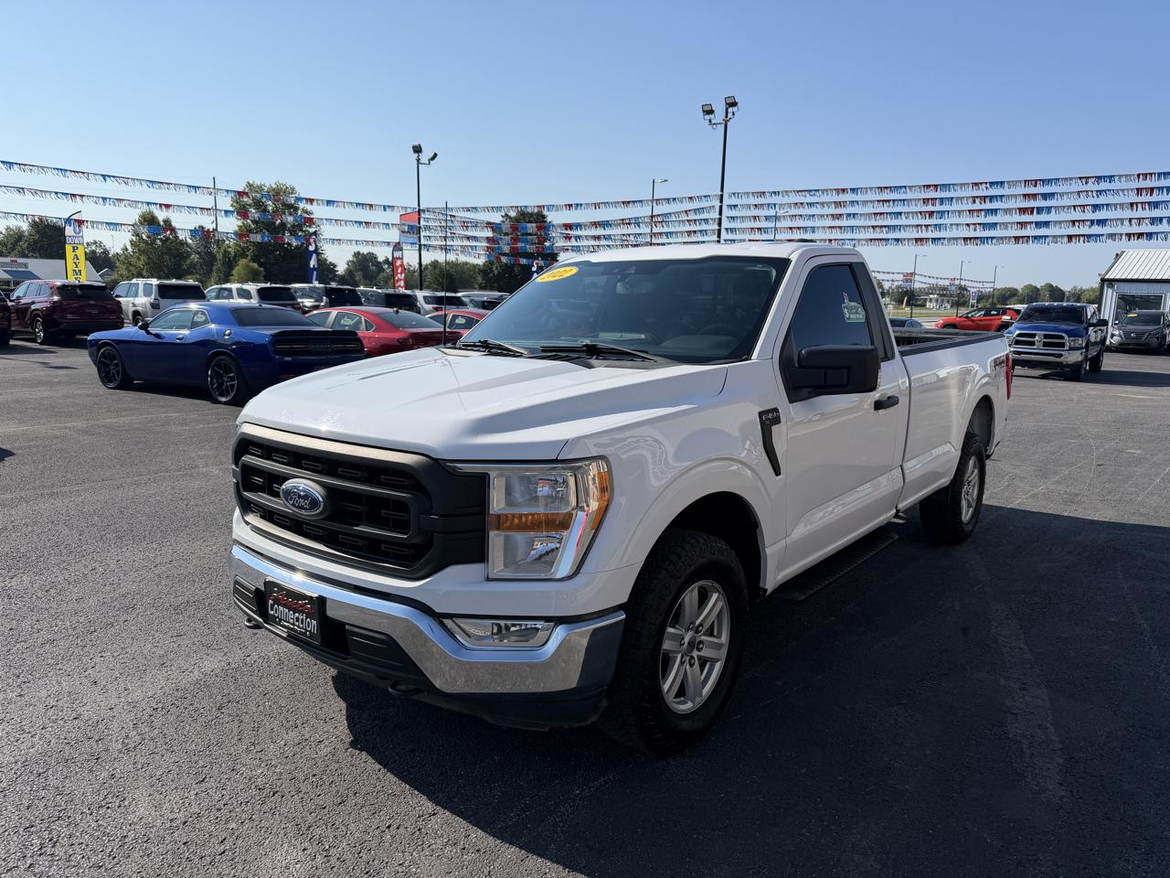 Ford F-150 4WD Reg Cab 141" XL 2022