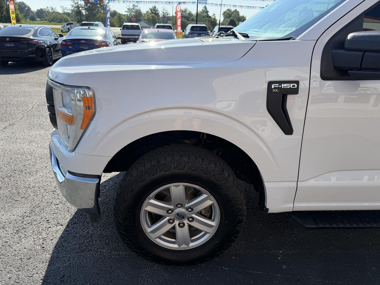 Ford F-150 4WD Reg Cab 141" XL 2022