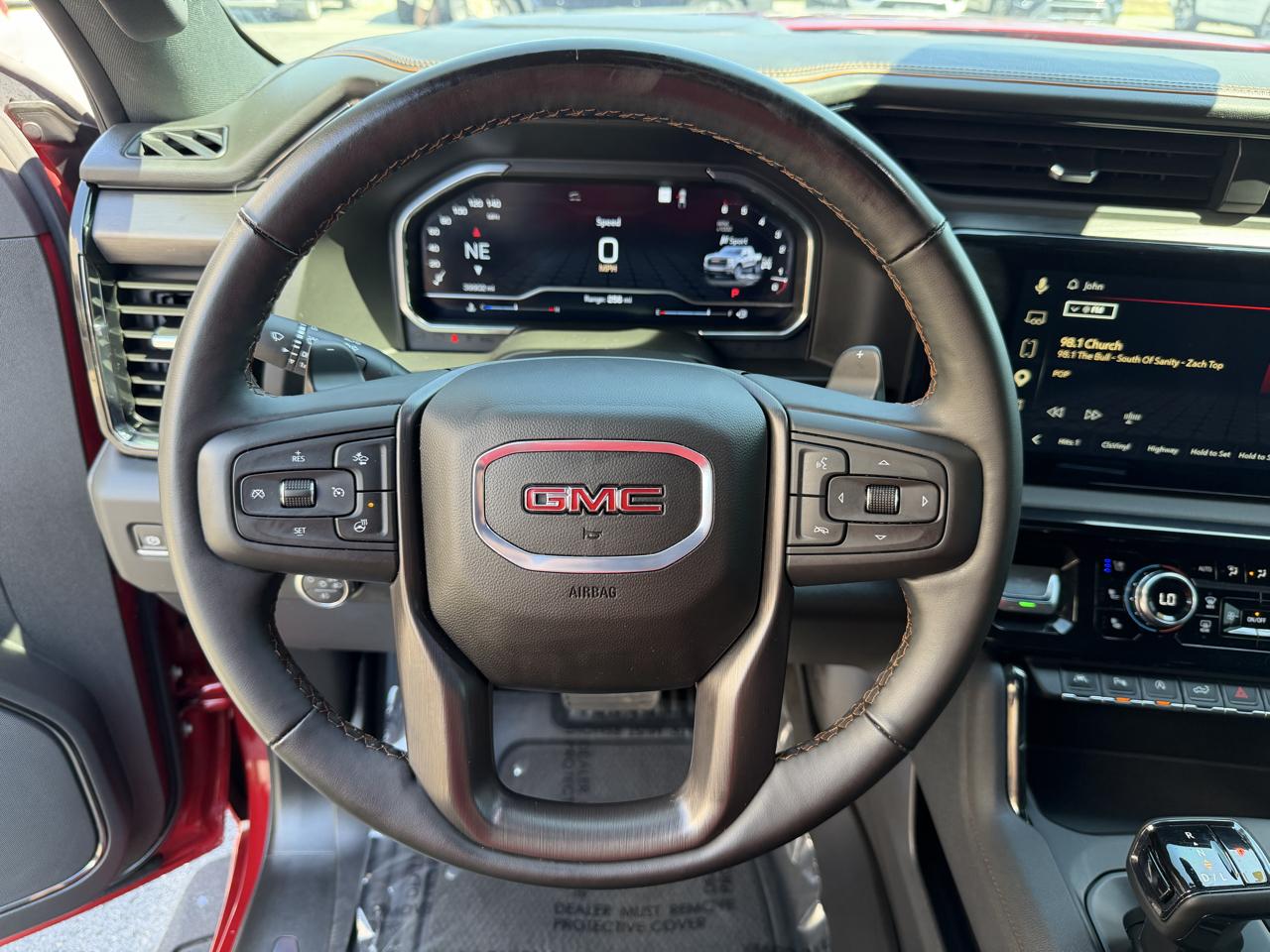 GMC Sierra 1500 4WD Crew Cab 147" AT4 2025