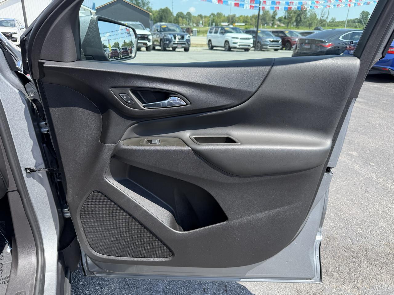 Chevrolet Equinox FWD 4dr LT w/1LT 2024