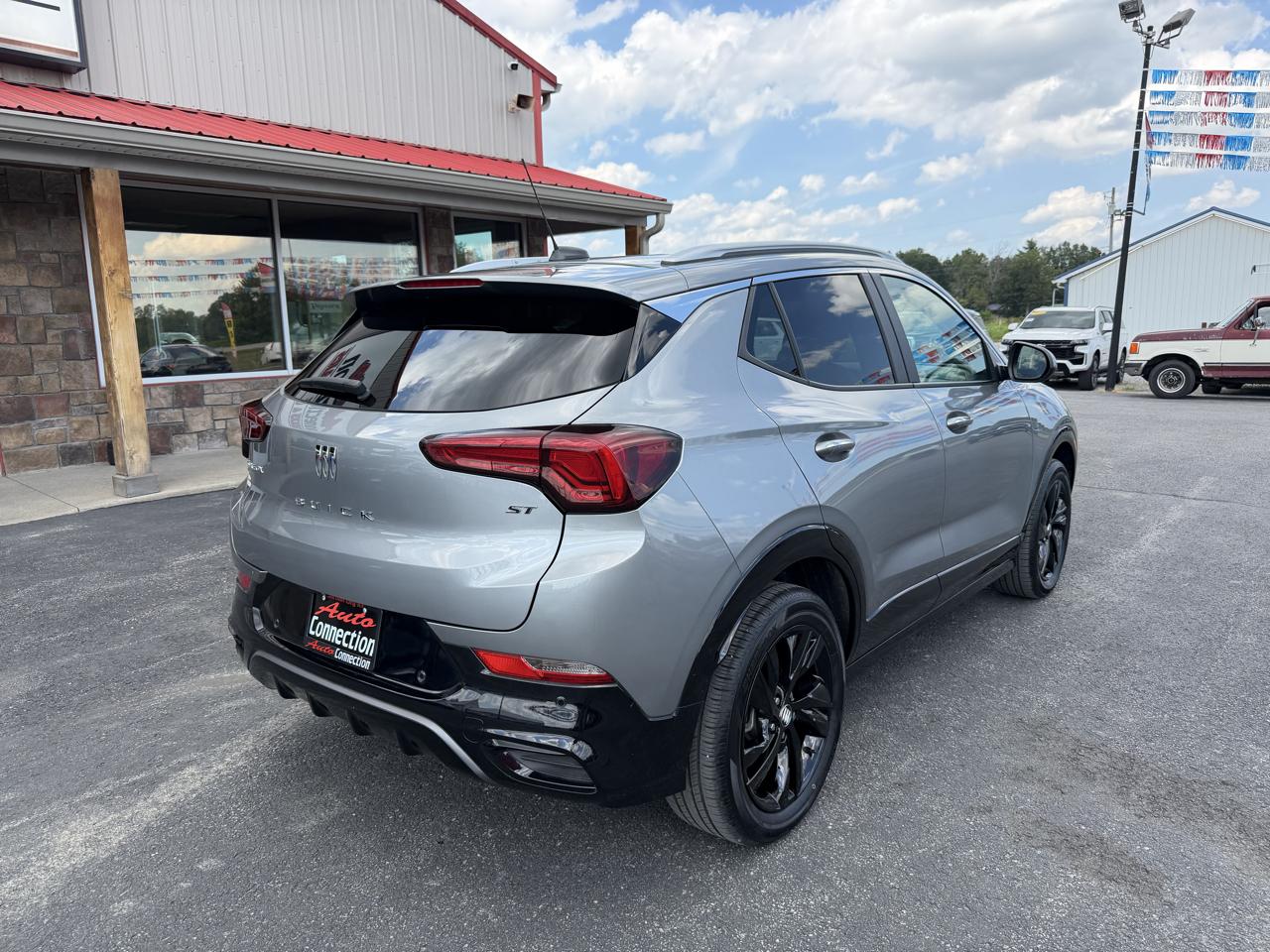 Buick Encore GX AWD 4dr Sport Touring 2024
