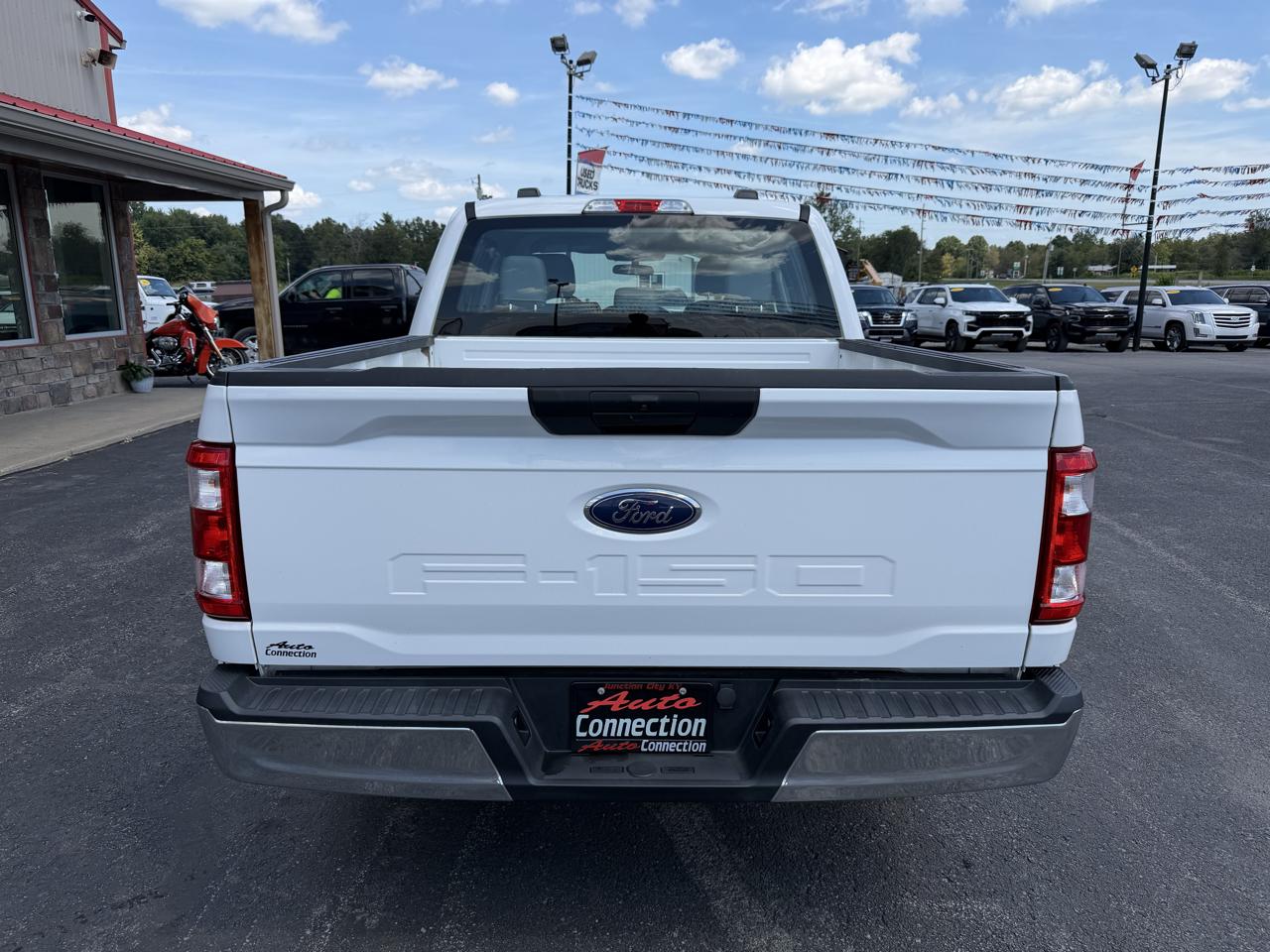 Ford F-150 2WD SuperCrew 157" XL 2021
