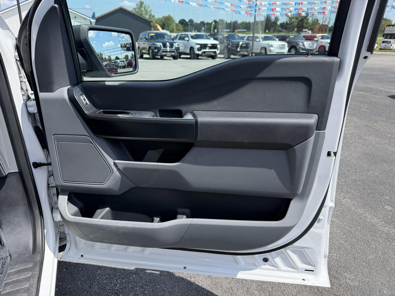 Ford F-150 2WD SuperCrew 157" XL 2021