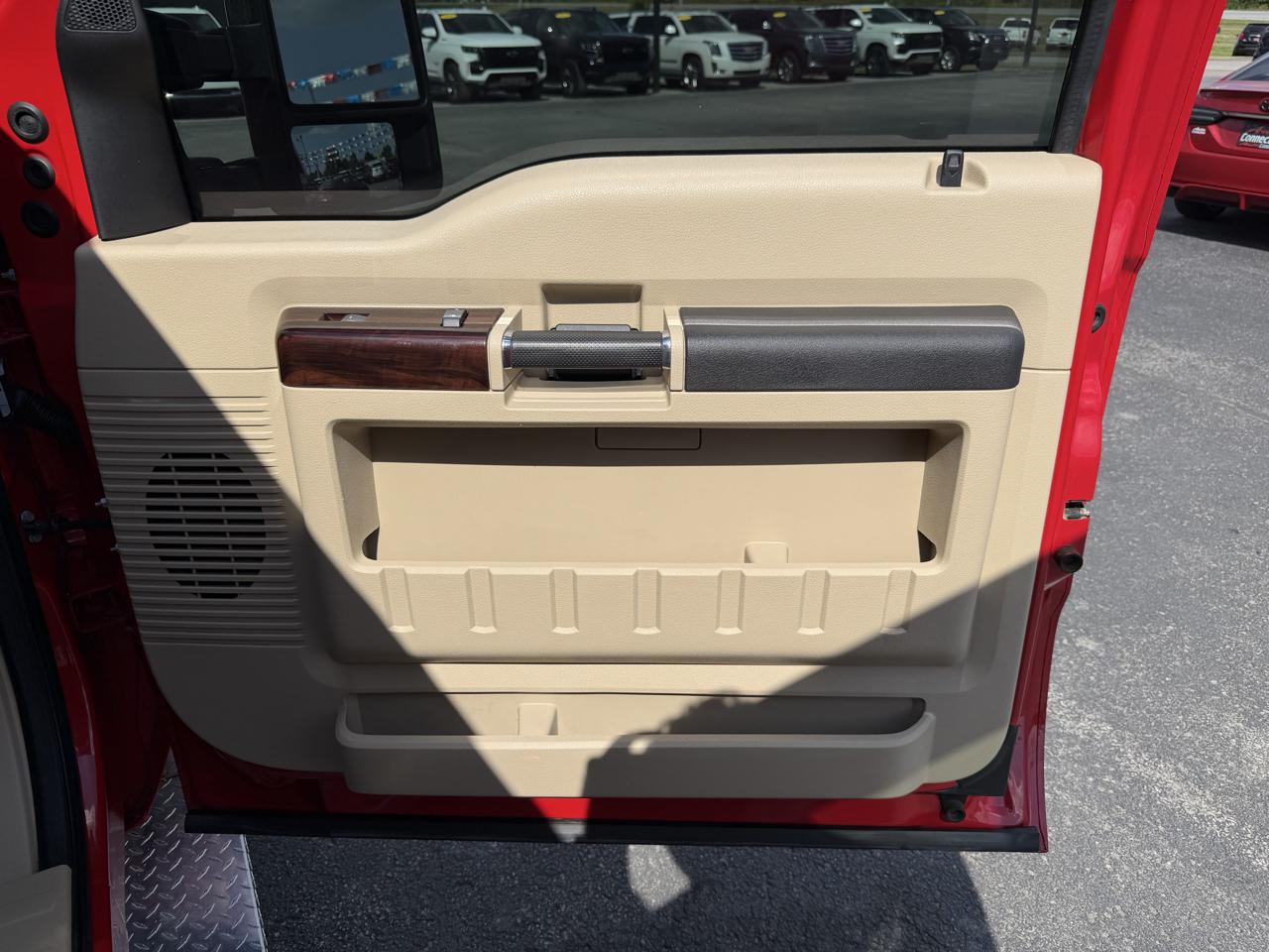 Ford Super Duty F-350 SRW 4WD SuperCab 142" Lariat 2010