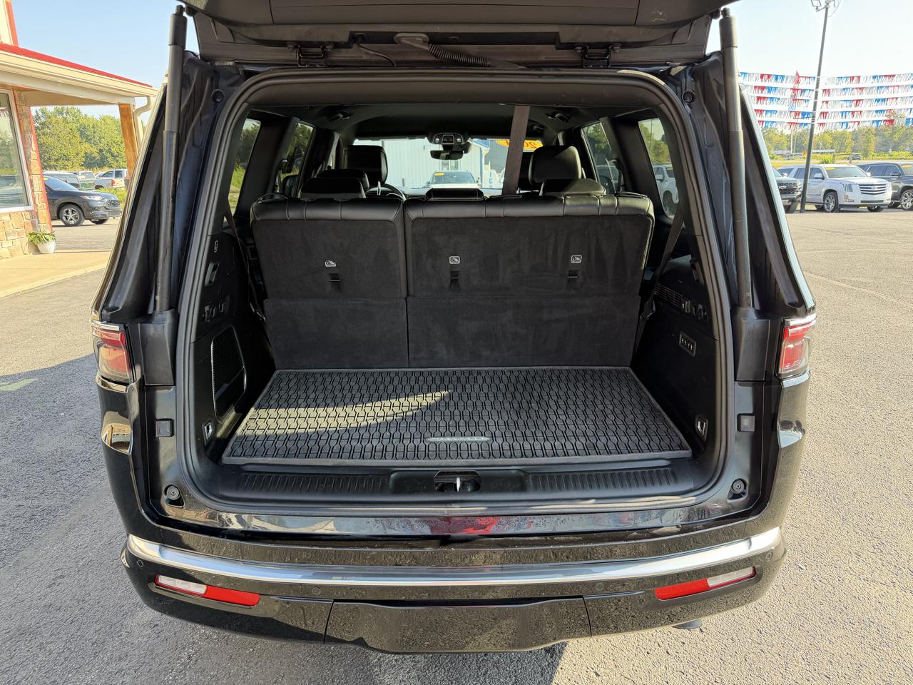 Jeep Wagoneer Series III 4x4 2024