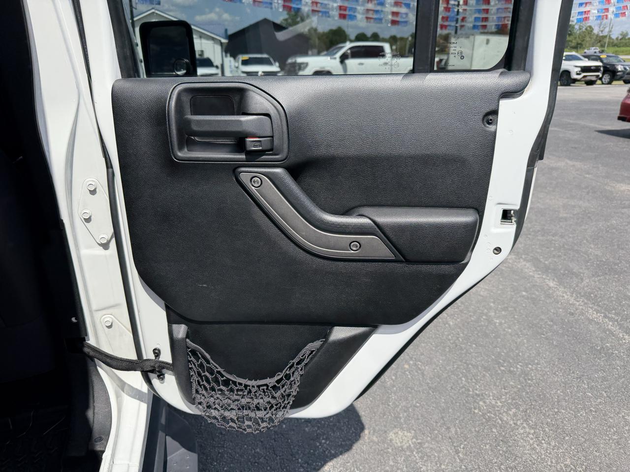 Jeep Wrangler Unlimited 4WD 4dr Sport 2014